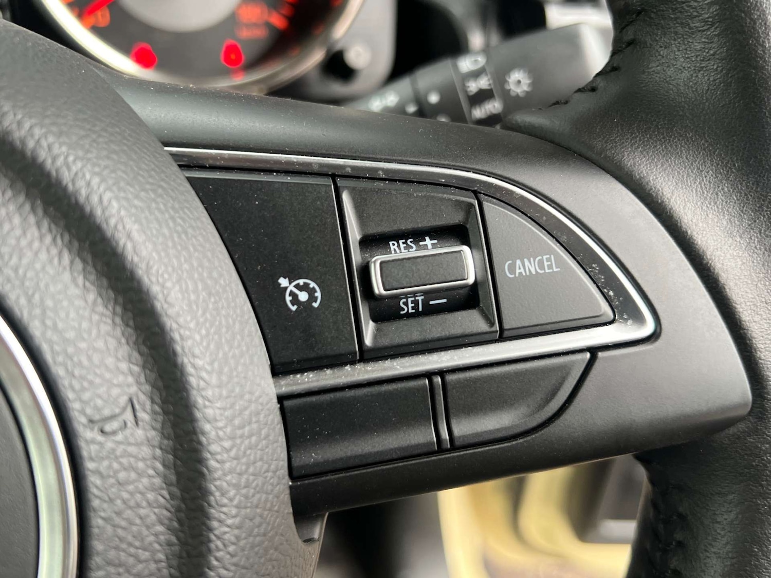 Used Suzuki Jimny 2020 for sale - 76949860: Photo 25