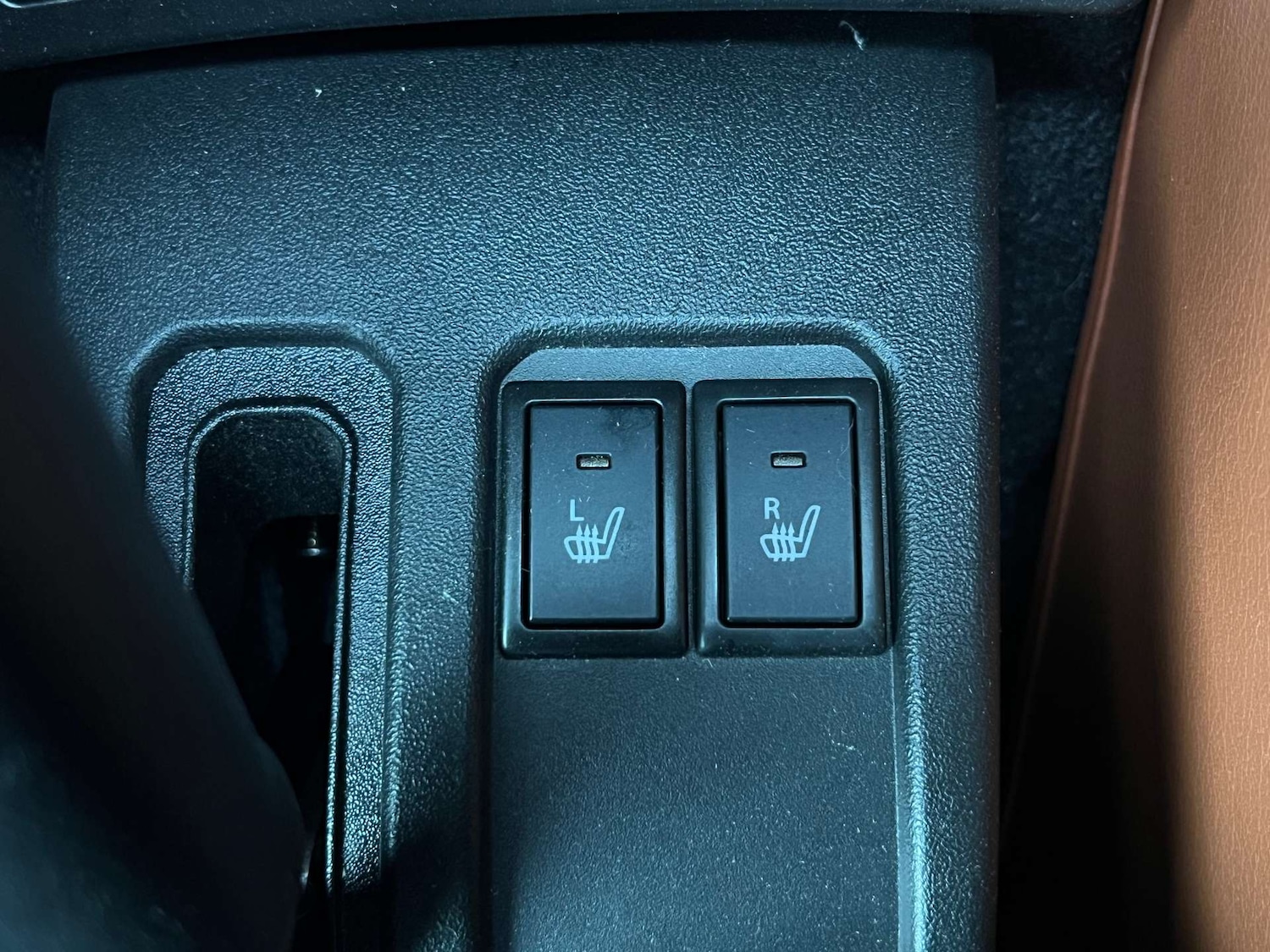 Used Suzuki Jimny 2020 for sale - 76949860: Photo 39