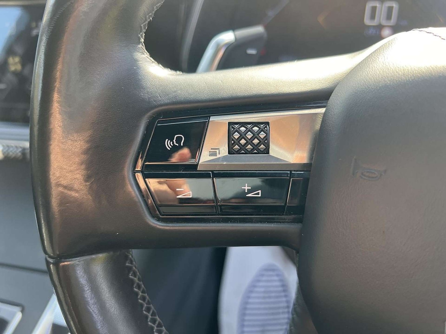 Used DS Automobiles DS 7 2019 for sale - 76776896: Photo 24