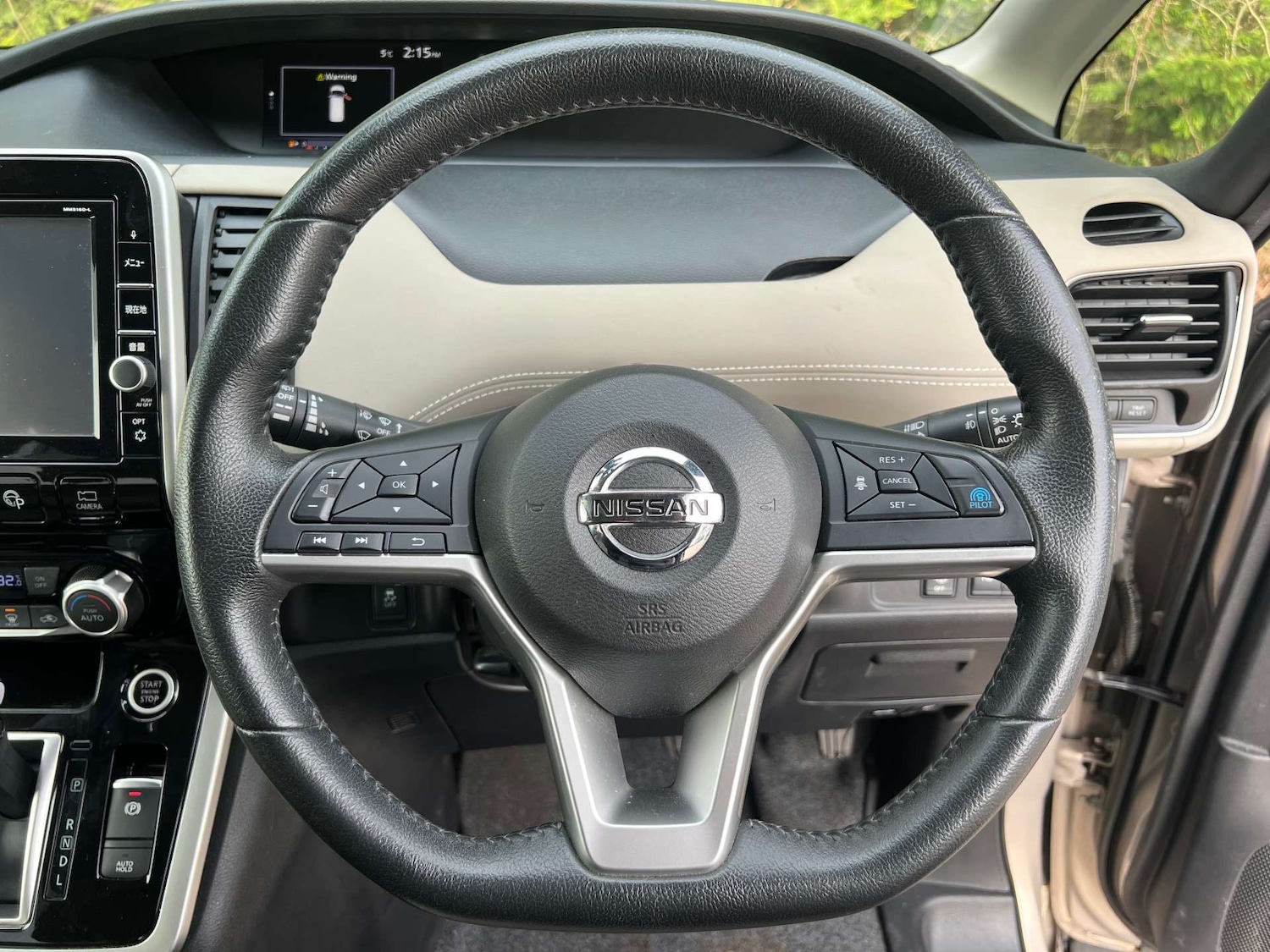 Used Nissan Serena 2017 for sale - 76971078: Photo 26