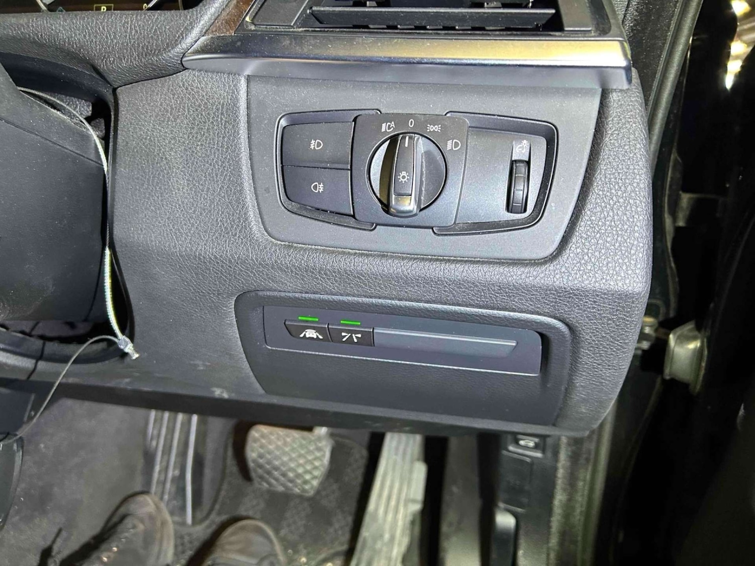 Used Toyota Alphard 2015 for sale - 76973931: Photo 16