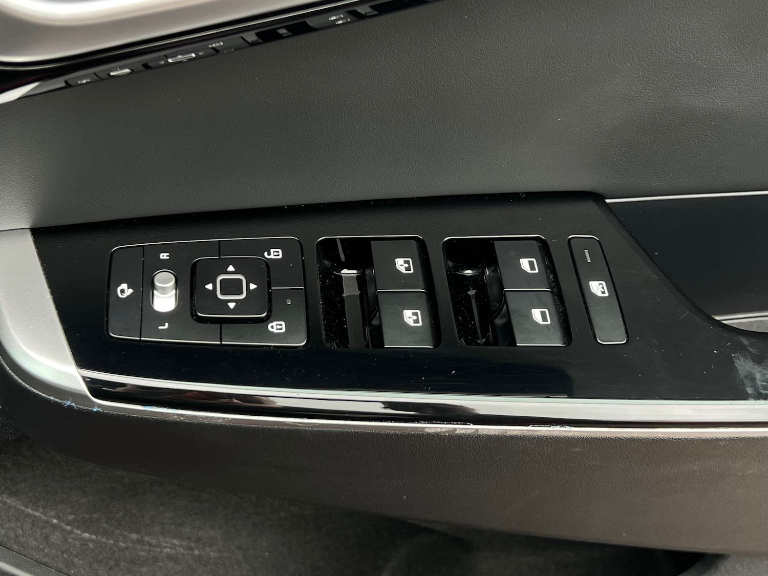 Used Kia EV6 2022 for sale - 76776902: Photo 16