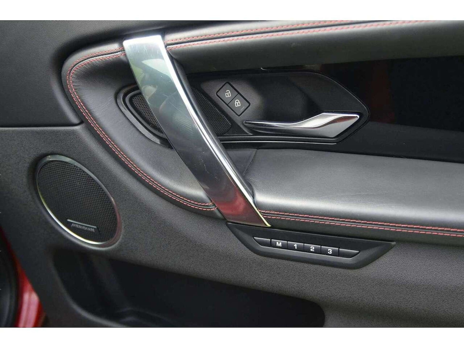 Used Land Rover Discovery Sport 2021 for sale - 76776879: Photo 12