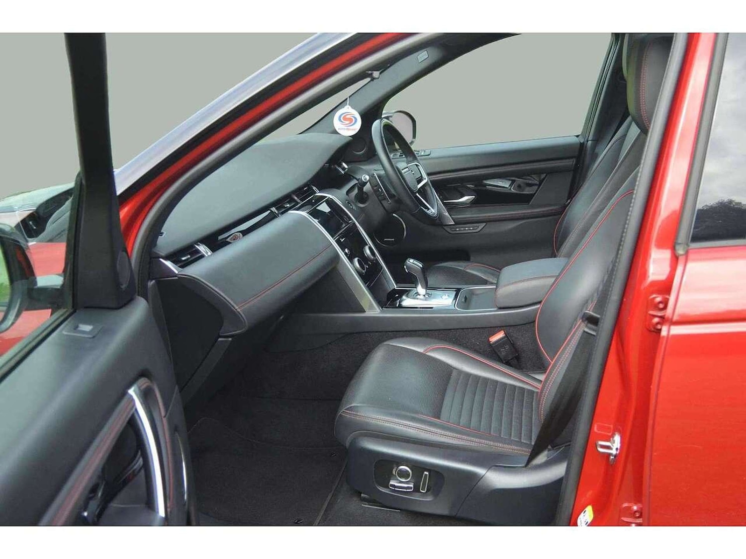 Used Land Rover Discovery Sport 2021 for sale - 76776879: Photo 17