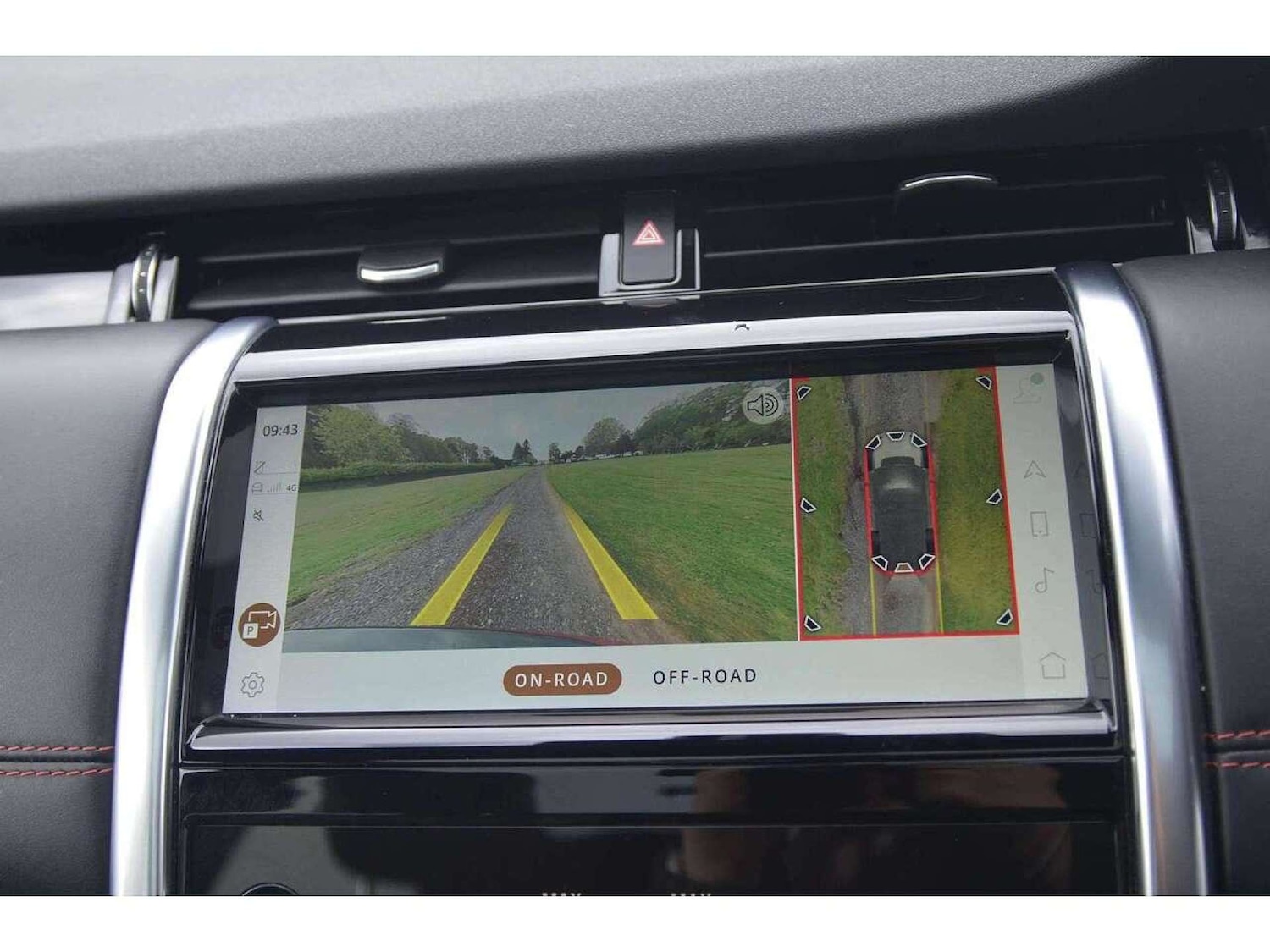 Used Land Rover Discovery Sport 2021 for sale - 76776879: Photo 41