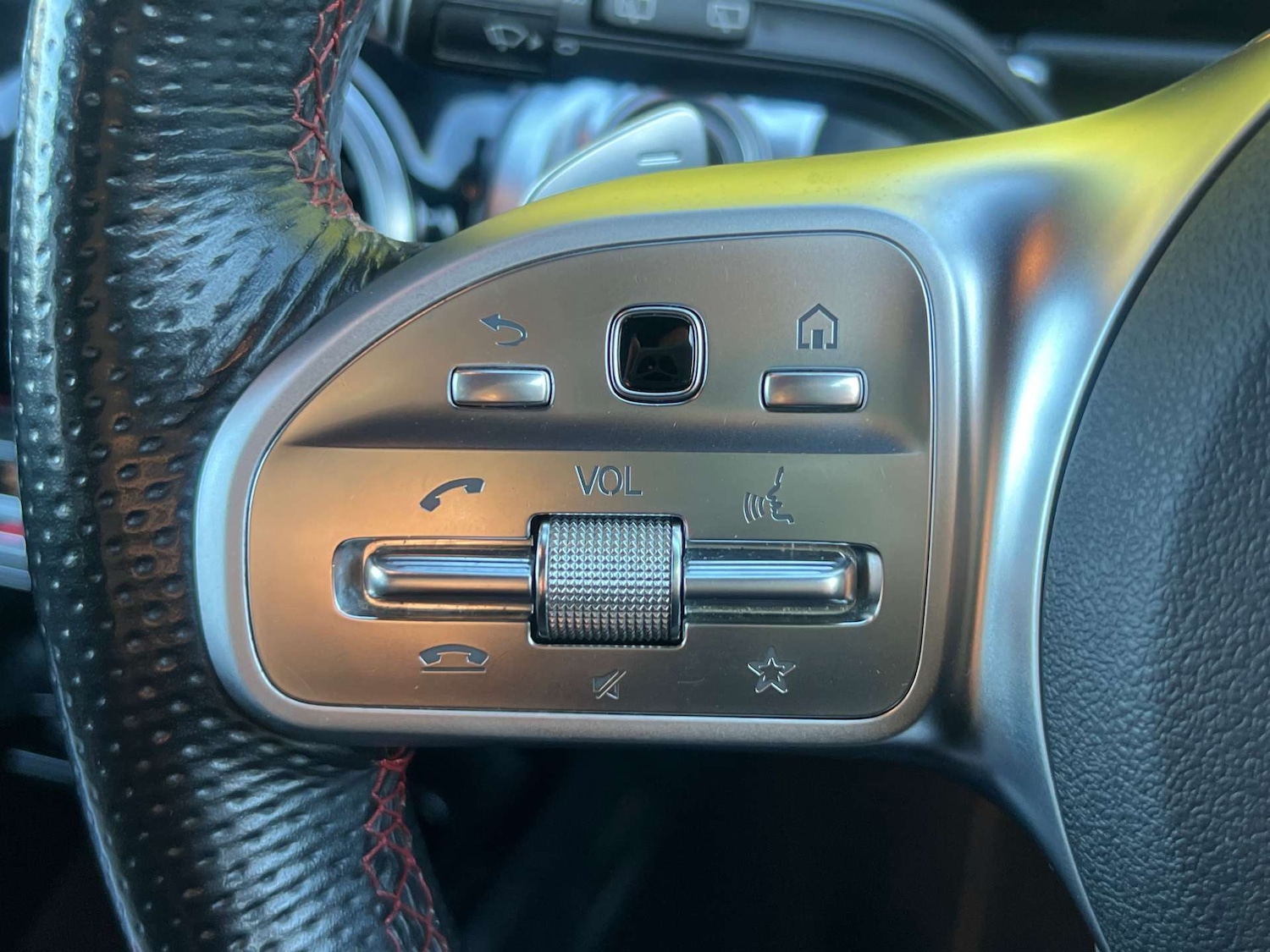 Used Mercedes-Benz GLB 2021 for sale - 76776958: Photo 28