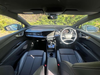 Used Audi Q4 e-tron 2022 for sale - 76776834: Photo