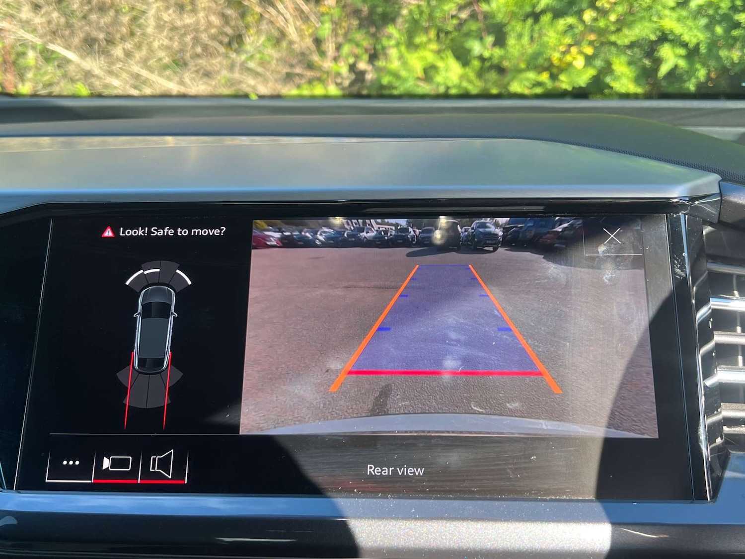 Used Audi Q4 e-tron 2022 for sale - 76776834: Photo 51