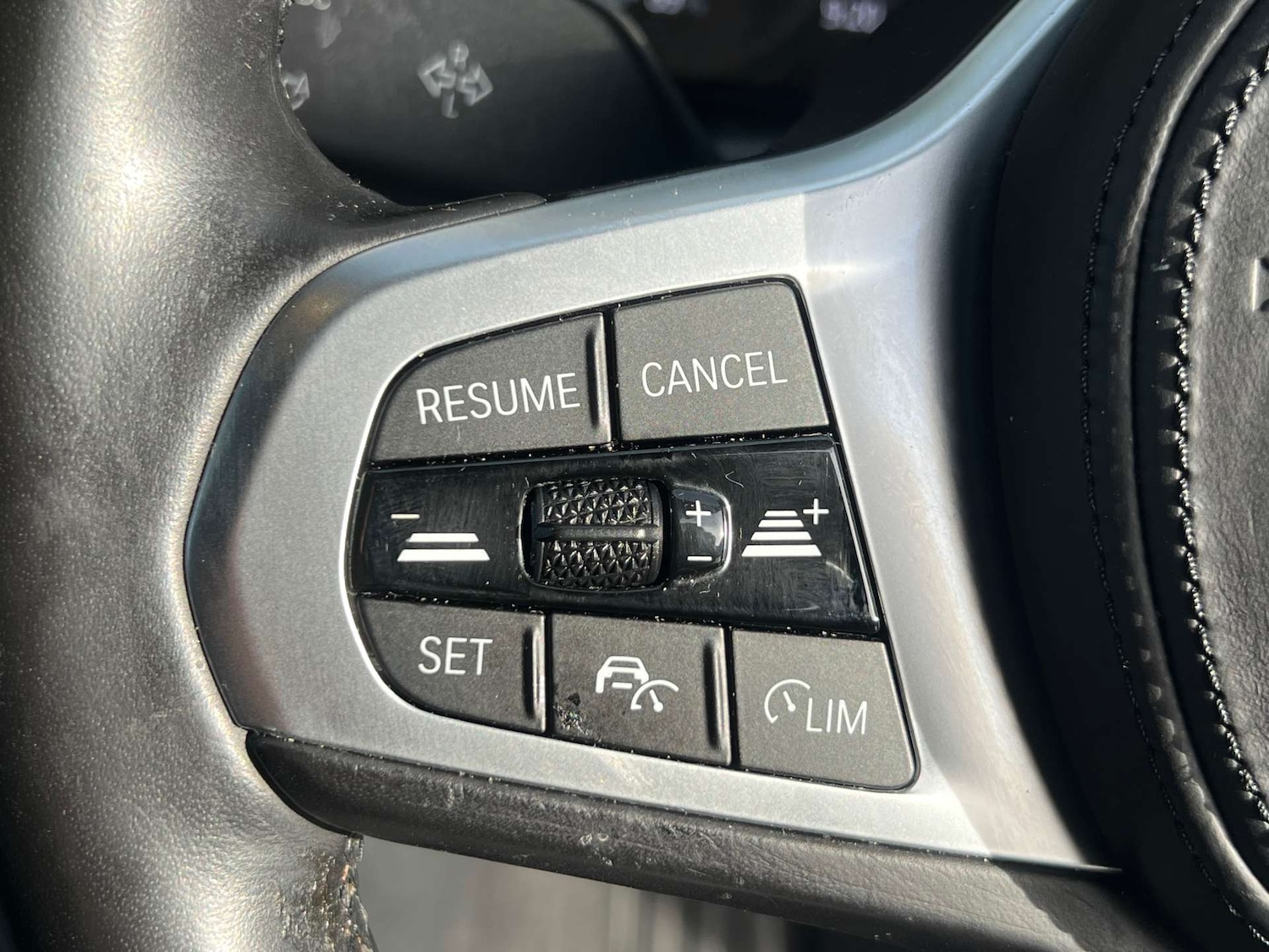 Used BMW i4 2022 for sale - 76776955: Photo 28