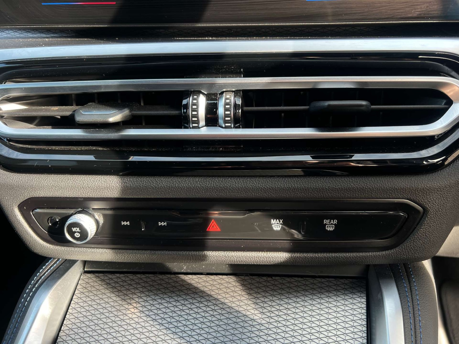 Used BMW i4 2022 for sale - 76776955: Photo 36