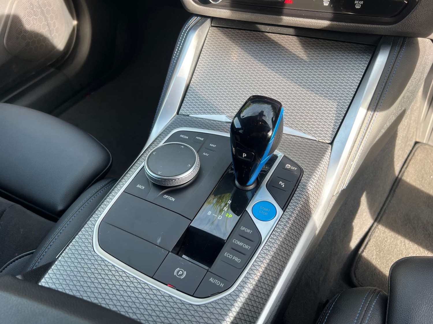 Used BMW i4 2022 for sale - 76776955: Photo 37