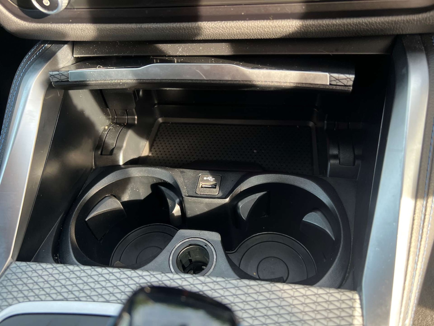 Used BMW i4 2022 for sale - 76776955: Photo 38