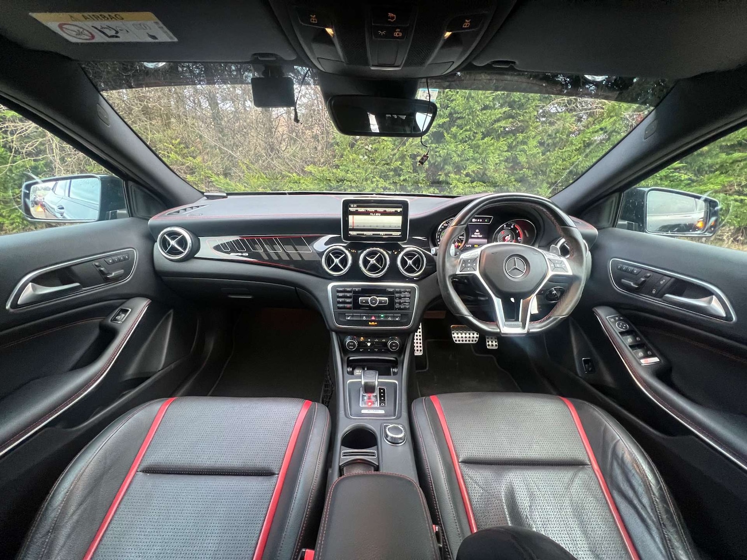 Used Mercedes-Benz GLA 2015 for sale - 77245625: Photo 2