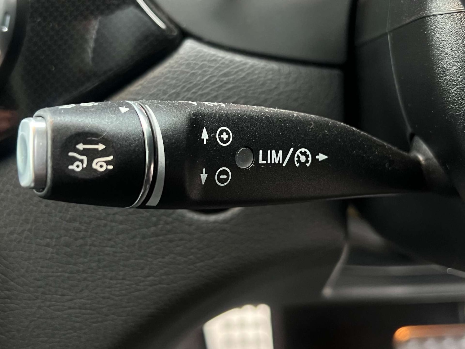 Used Mercedes-Benz GLA 2015 for sale - 77245625: Photo 31