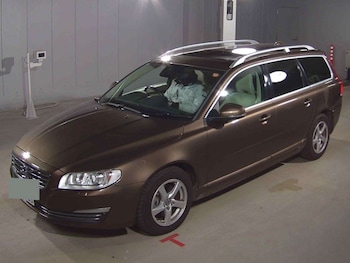 Used Volvo V70 2015 for sale - 78555325: Photo