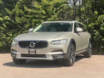 Used Volvo V90 2017 for sale - 79650541: Photo