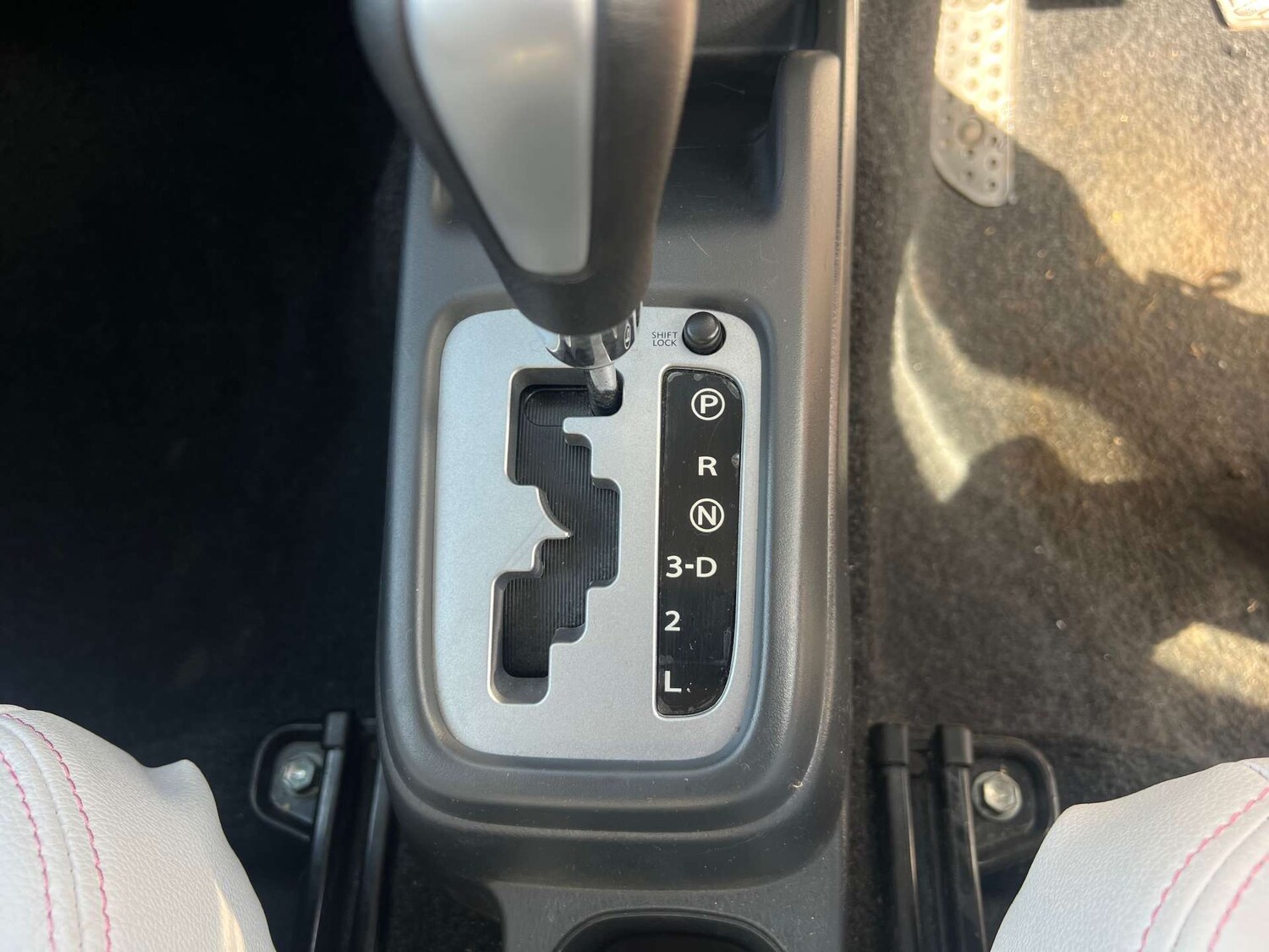 Used Suzuki Jimny 2013 for sale - 77590601: Photo 33