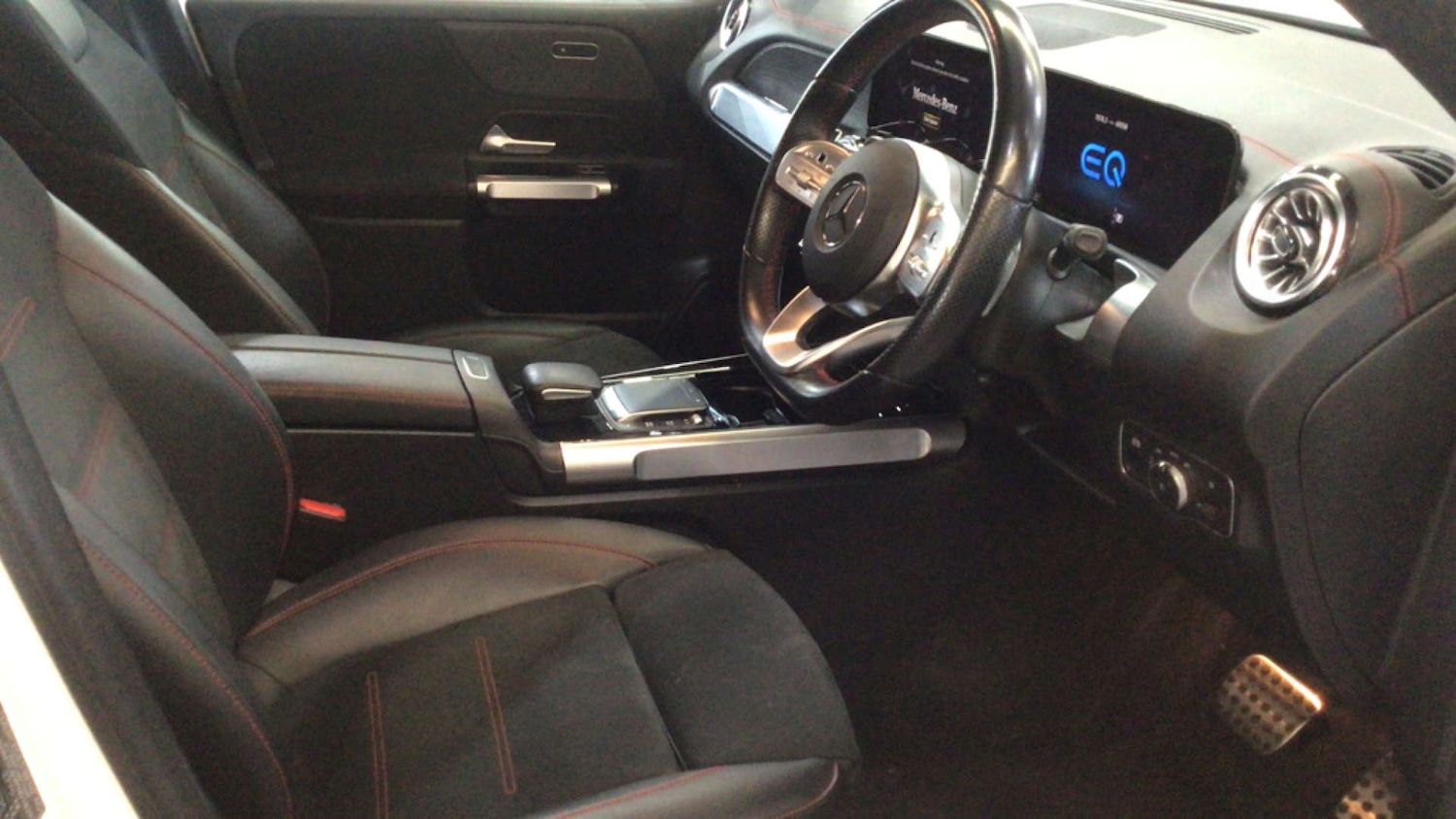 Used Mercedes-Benz EQB 2022 for sale - 76776933: Photo 13