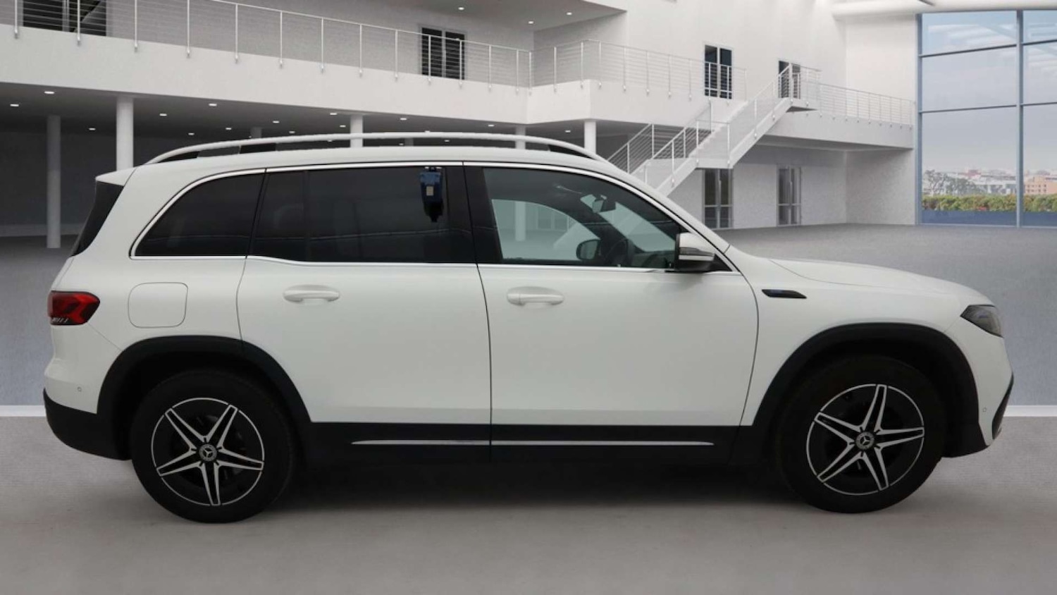 Used Mercedes-Benz EQB 2022 for sale - 76776933: Photo 8