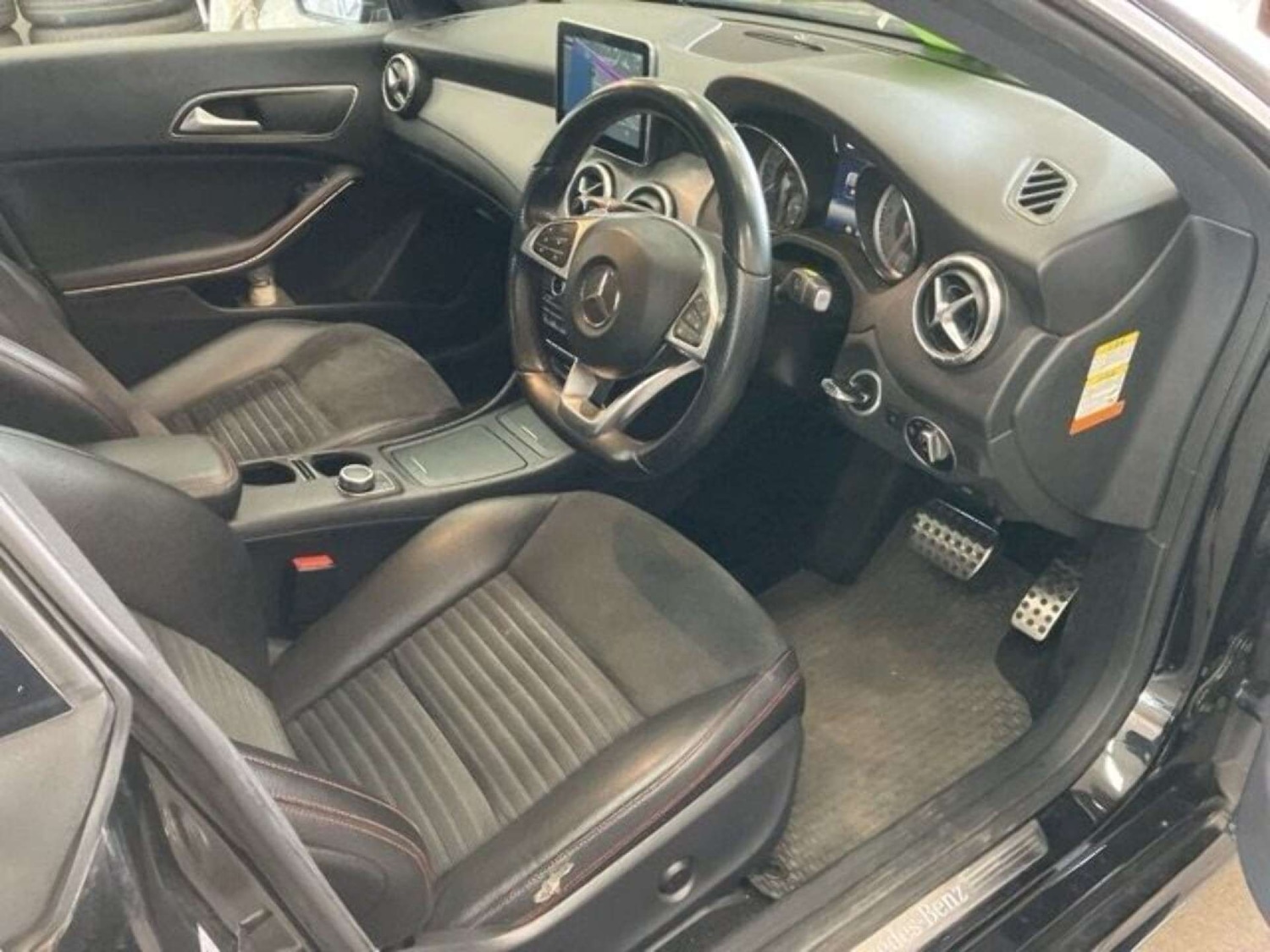 Used Mercedes-Benz CLA 2015 for sale - 77762378: Photo 11