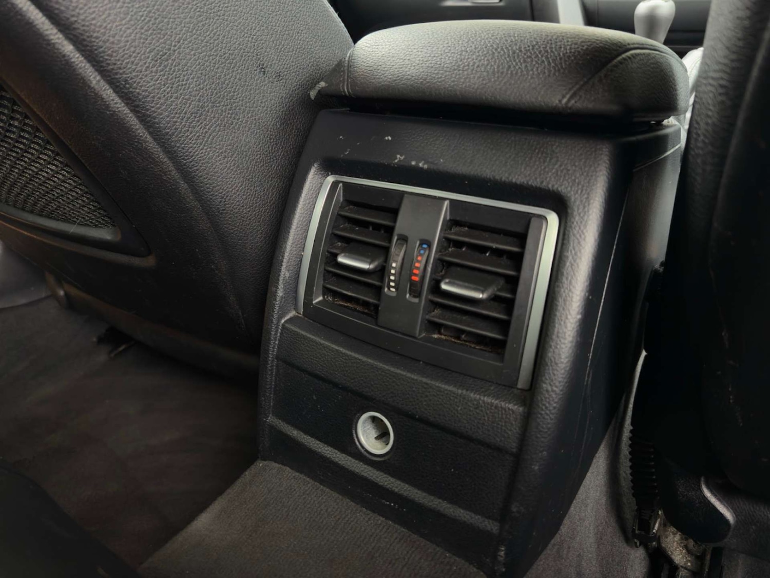 Used BMW 3 Series 2019 for sale - 76777000: Photo 25