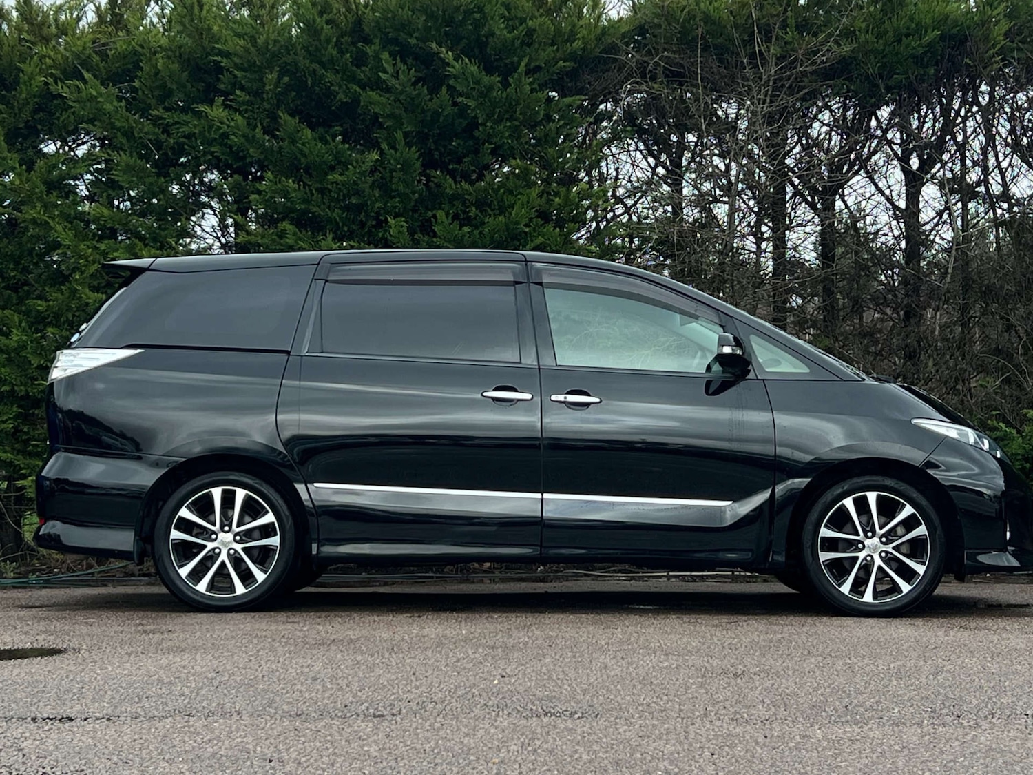 Used Toyota Estima 2015 for sale - 77950373: Photo 8