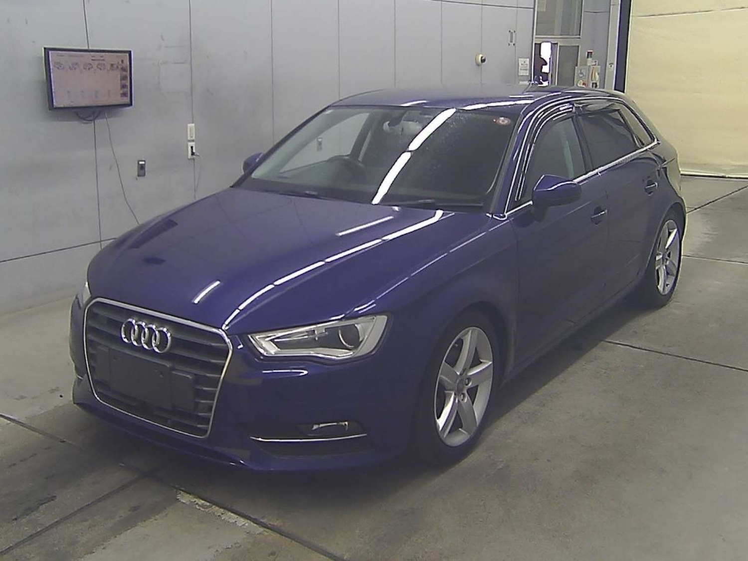 Used Audi A3 2015 for sale - 78167924: Photo 4