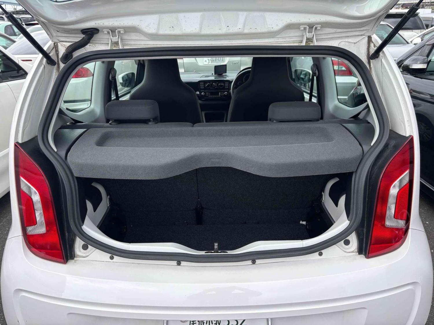 Used Volkswagen up! 2013 for sale - 77523264: Photo 15