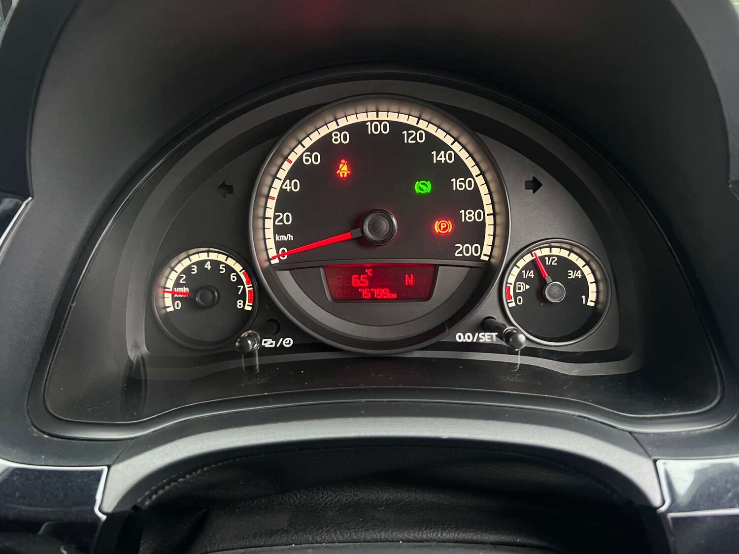 Used Volkswagen up! 2013 for sale - 77523264: Photo 23