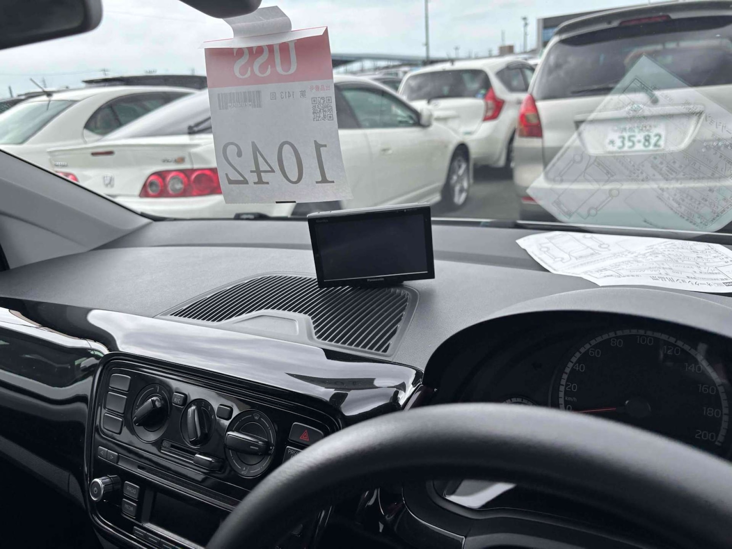 Used Volkswagen up! 2013 for sale - 77523264: Photo 9