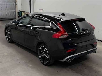 Used Volvo V40 2016 for sale - 78593476: Photo