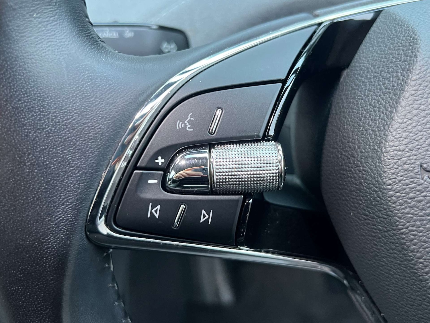 Used Skoda Enyaq 2022 for sale - 76776875: Photo 26