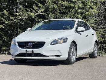 Used Volvo V40 2013 for sale - 79437522: Photo