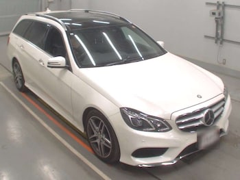 Used Mercedes-Benz E Class 2014 for sale - 78568235: Photo