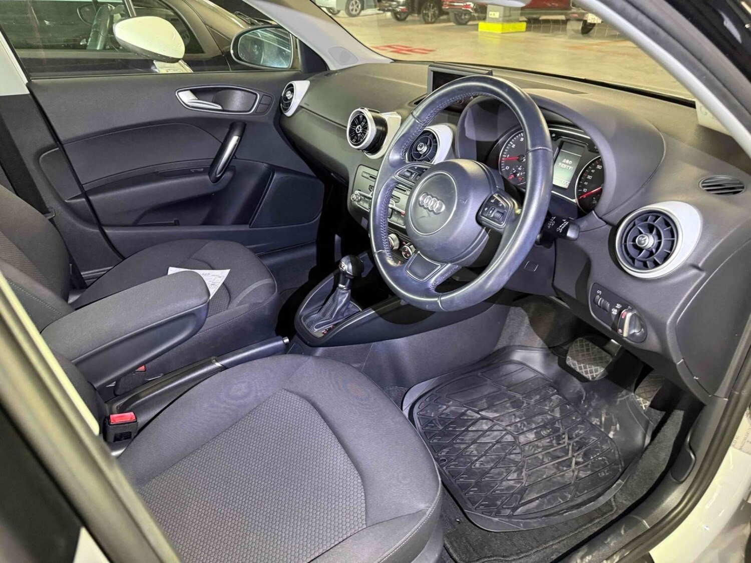 Used Audi A1 2015 for sale - 77364252: Photo 13