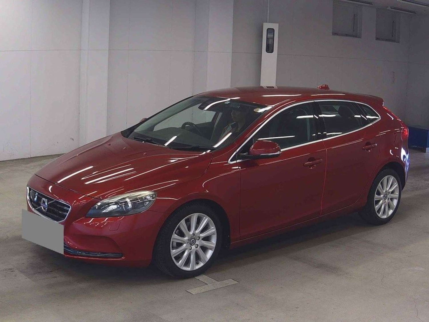 Used Volvo V40 2015 for sale - 78152375: Photo 3