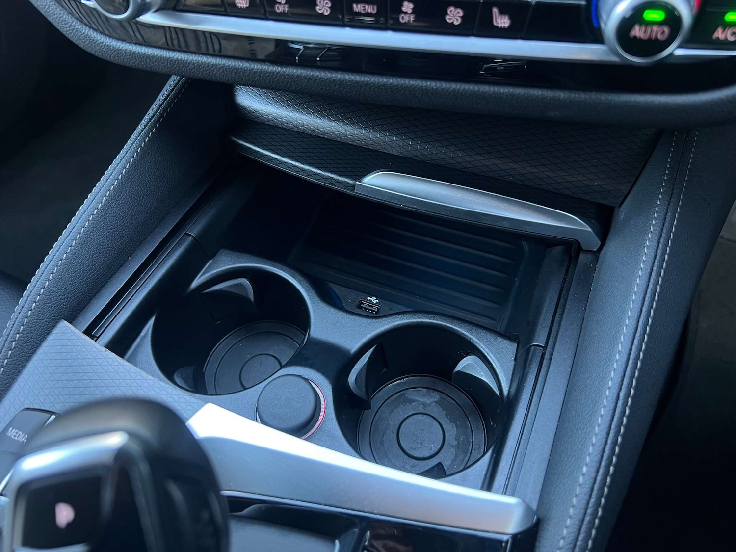 Used BMW 5 Series 2024 for sale - 76776948: Photo 38