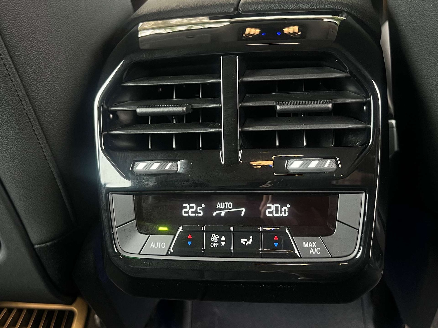 Used BMW iX 2022 for sale - 76776832: Photo 23