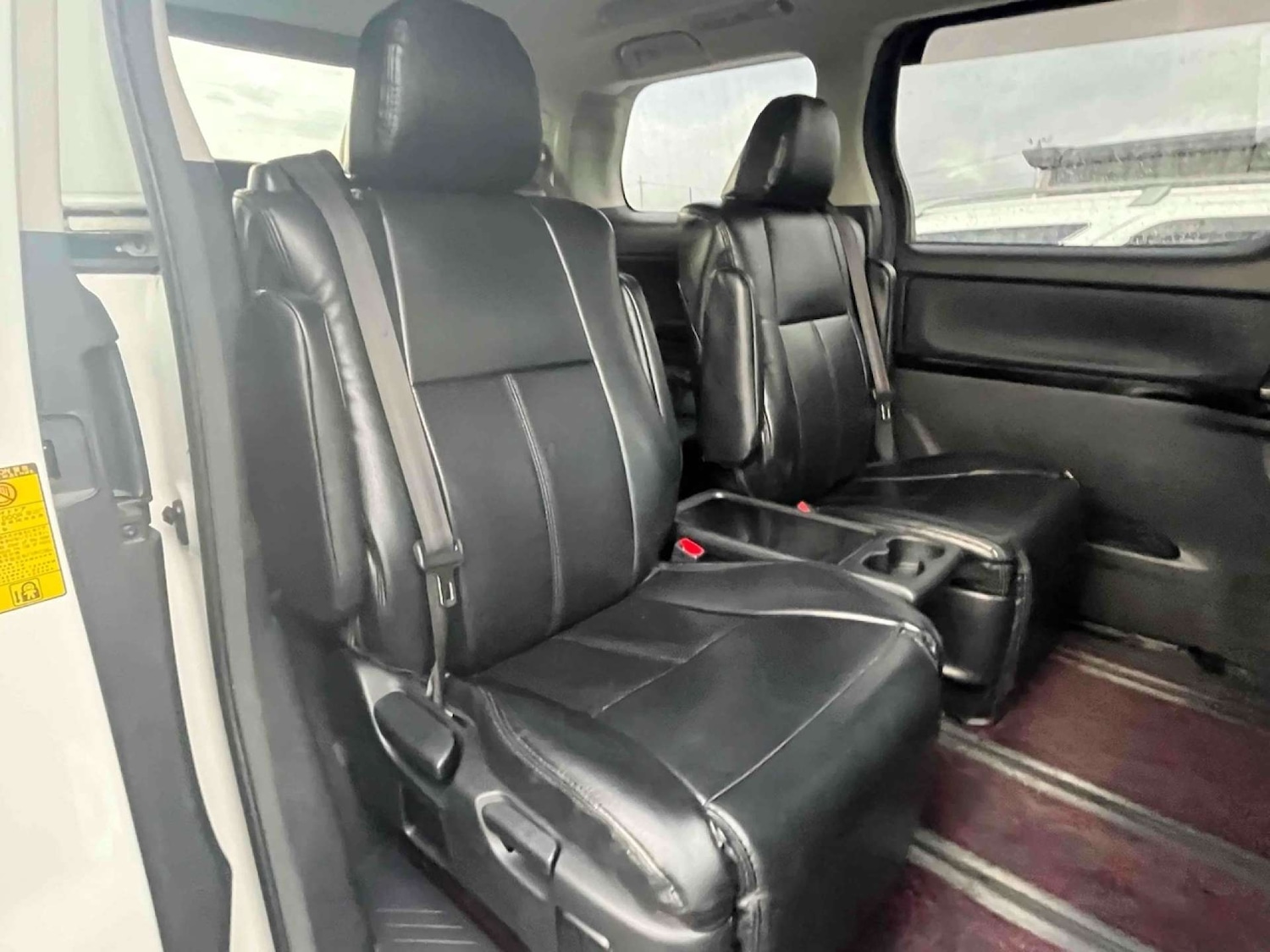 Used Toyota Vellfire 2013 for sale - 76973947: Photo 15