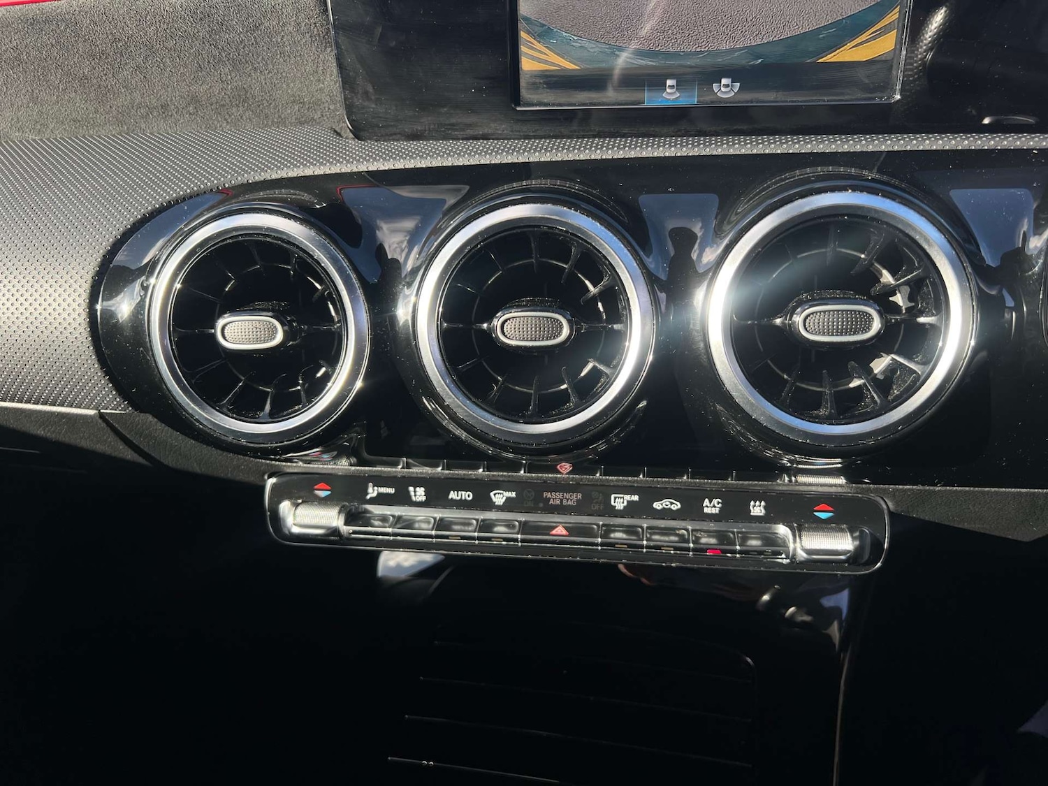 Used Mercedes-Benz A-Class 2020 for sale - 76776929: Photo 35