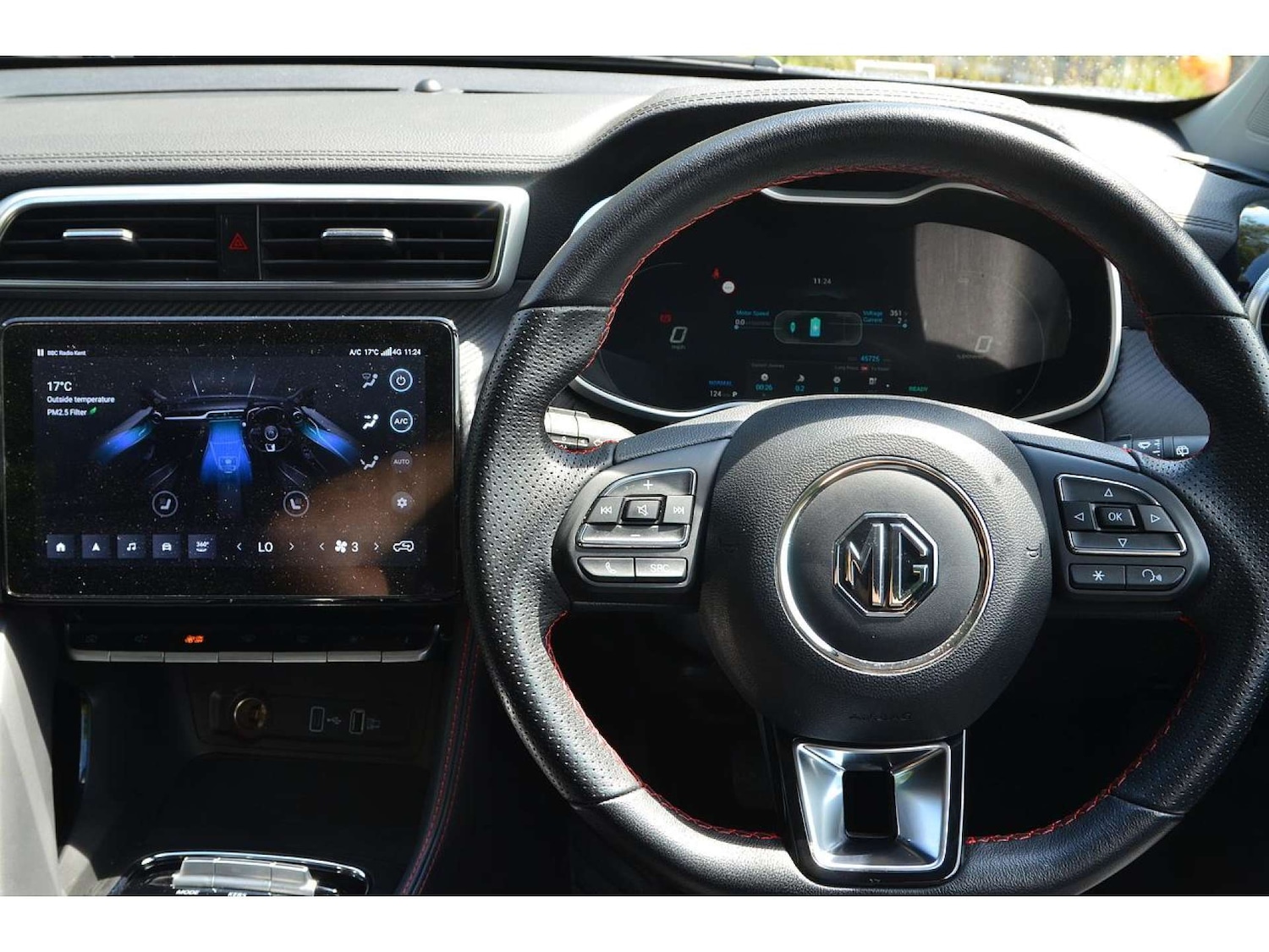 Used MG MG ZS 2023 for sale - 76776836: Photo 2