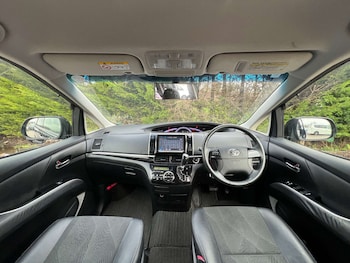 Used Toyota Estima 2015 for sale - 78950793: Photo