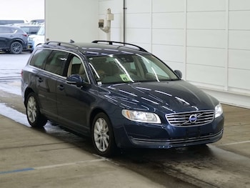 Used Volvo V70 2015 for sale - 78745558: Photo
