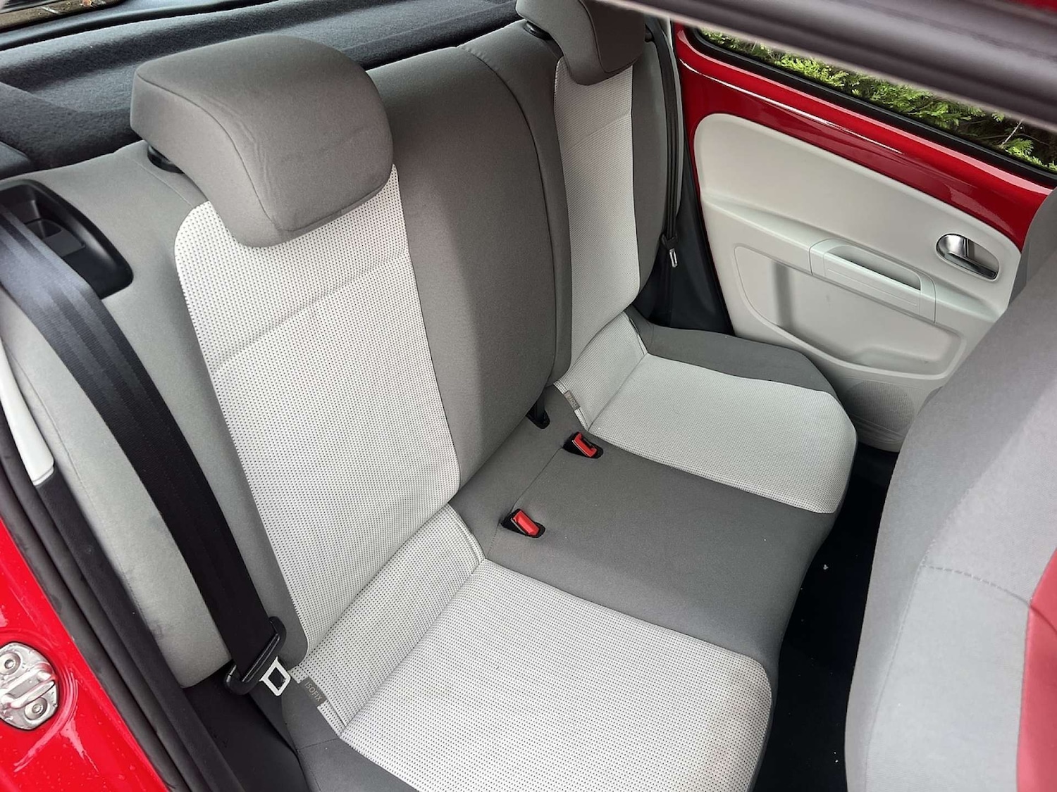 Used Volkswagen up! 2014 for sale - 77355532: Photo 20