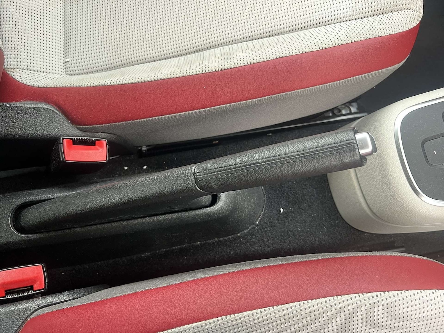 Used Volkswagen up! 2014 for sale - 77355532: Photo 35