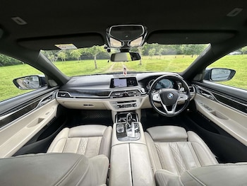 Used BMW 7 Series 2017 for sale - 76776873: Photo