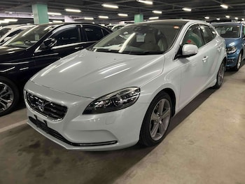 Used Volvo V40 2013 for sale - 78806778: Photo