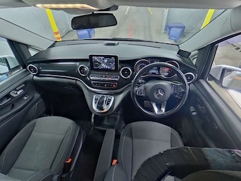 Used Mercedes-Benz V-Class 2016 for sale - 79437496: Photo