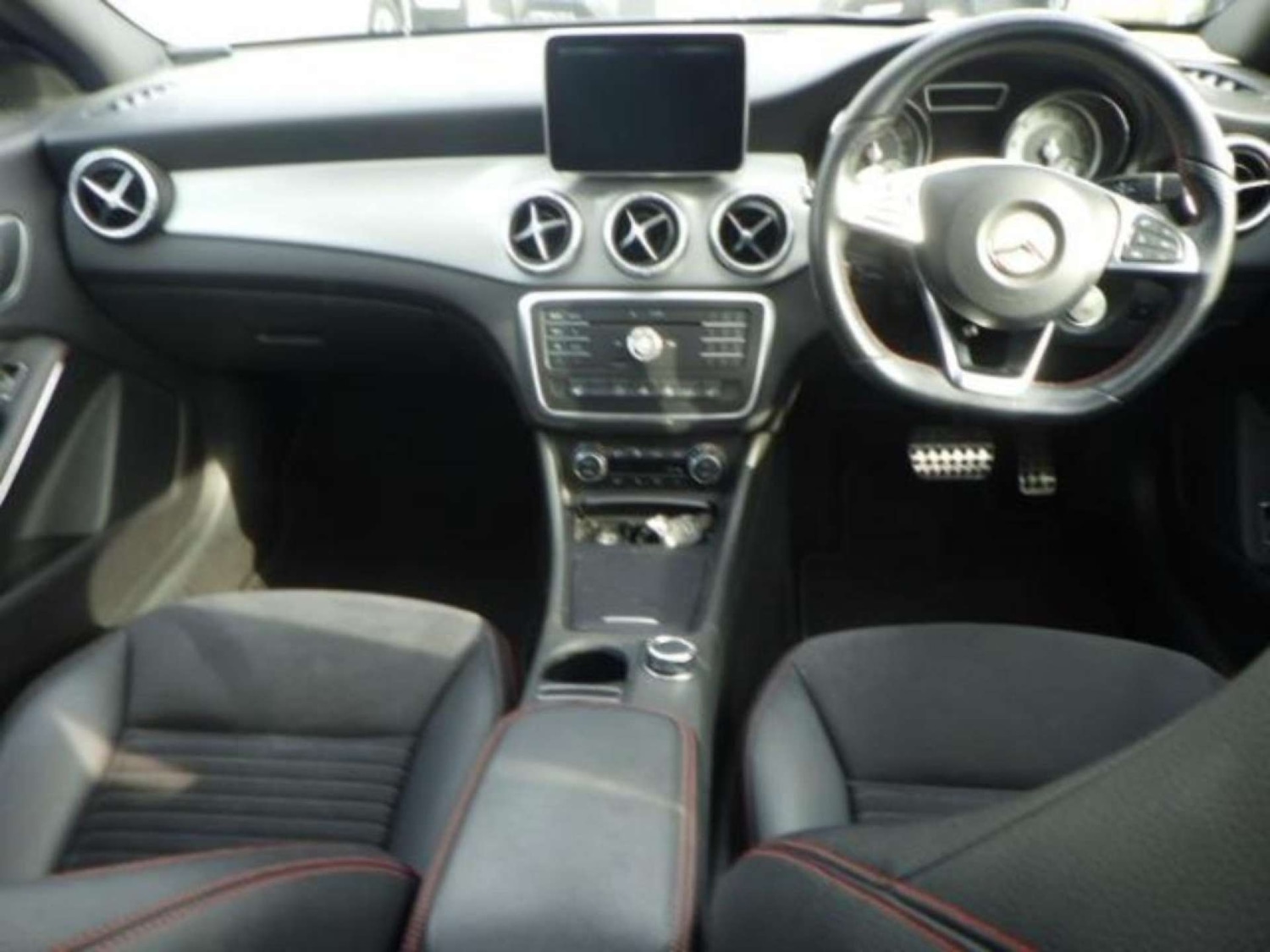 Used Mercedes-Benz CLA 2015 for sale - 77245615: Photo 15