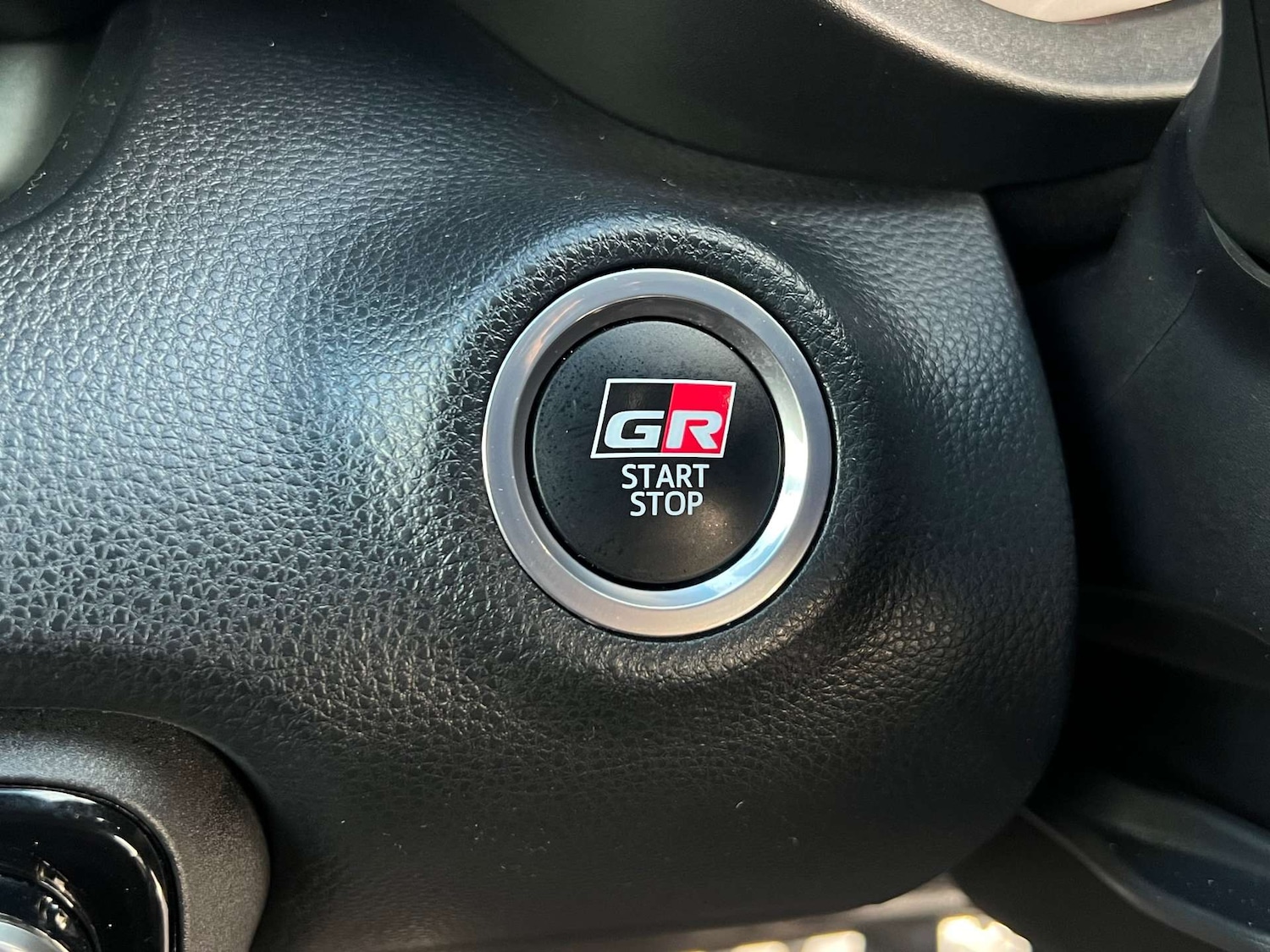 Used Toyota Yaris 2021 for sale - 77762360: Photo 24